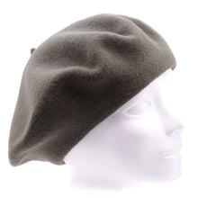 Afbeelding in Gallery-weergave laden, Fiebig Muts olijf effen wol