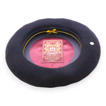 Afbeelding in Gallery-weergave laden, Laulhére Pet zwart effen wol